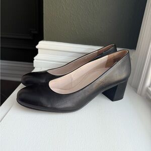 NWOT Paul Green Samona Black Soft Leather Arch Support Comfort Low Block Heels